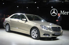 ±YEI܇7M(jn) 2010La(chn)