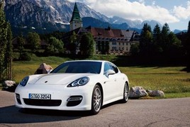 GT��܇�¶��x ԇ�{���r��Panamera Turbo