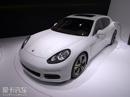 �±��r��Panamera�Ϻ�܇չȫ���װl����