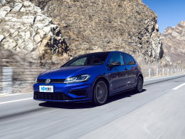 ���ܼ�ʻ�߶���R ˭������û�д�������