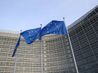 欧盟拟对中国电动汽车启动反补贴调查