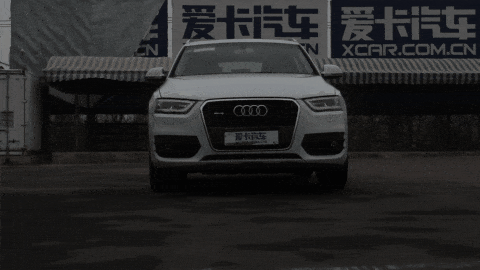 奥迪Q3前灯组功能展示